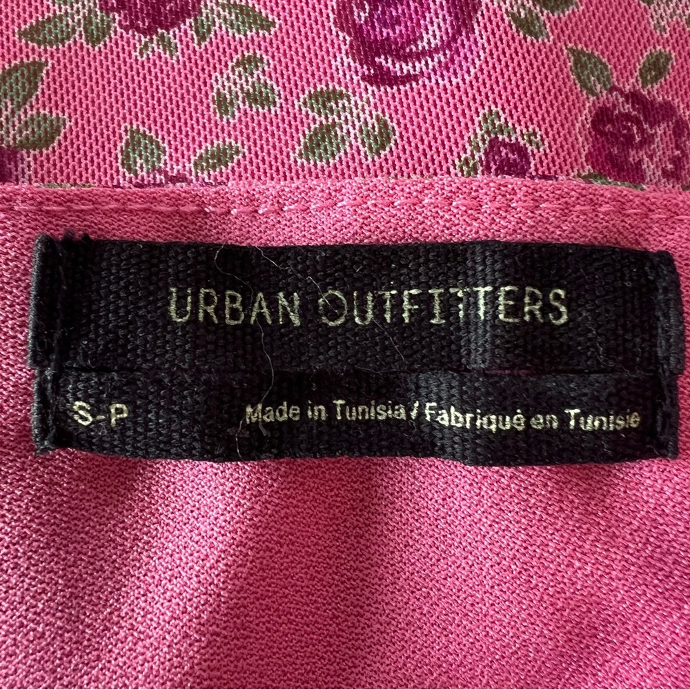 Urban Outfitters (UO) Pink floral Spaghetti Strap Mini Slip Dress --‎ S - Picture 13 of 14
